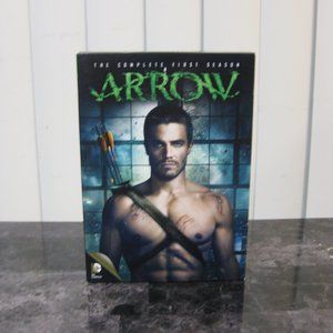 NWOT Arrow TV series DVD complete season 1